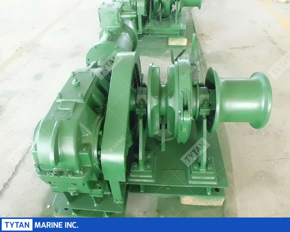 Electric Anchor Windlass Tytan Marine