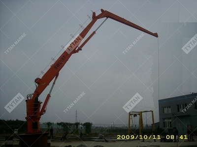 Knuckle Boom Crane